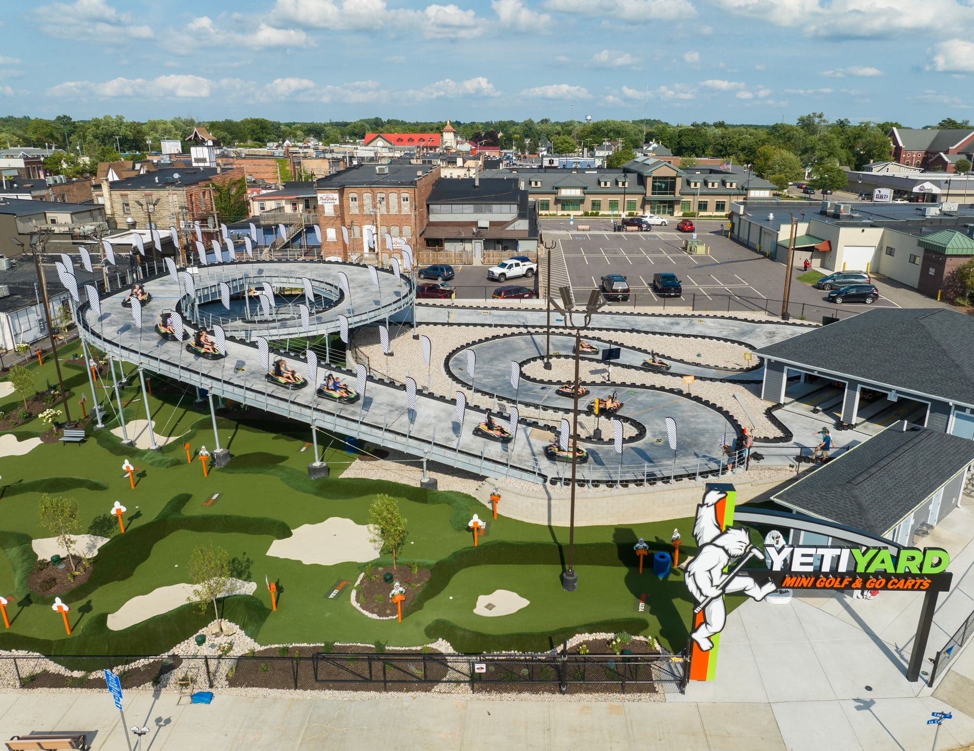 Next Level Mini-Golf at YetiYard Wisconsin Dells - 18 holes with real turf
